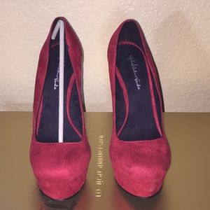 Michael Antonio Wedge heels